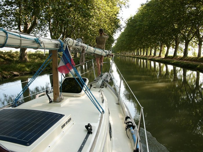 Dana 24 gallery image with filename: dana24-dolittle-canal.jpg