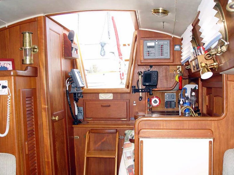 Dana 24 gallery image with filename: dana24-laurenceboag-gracefulexit-companionway.jpg