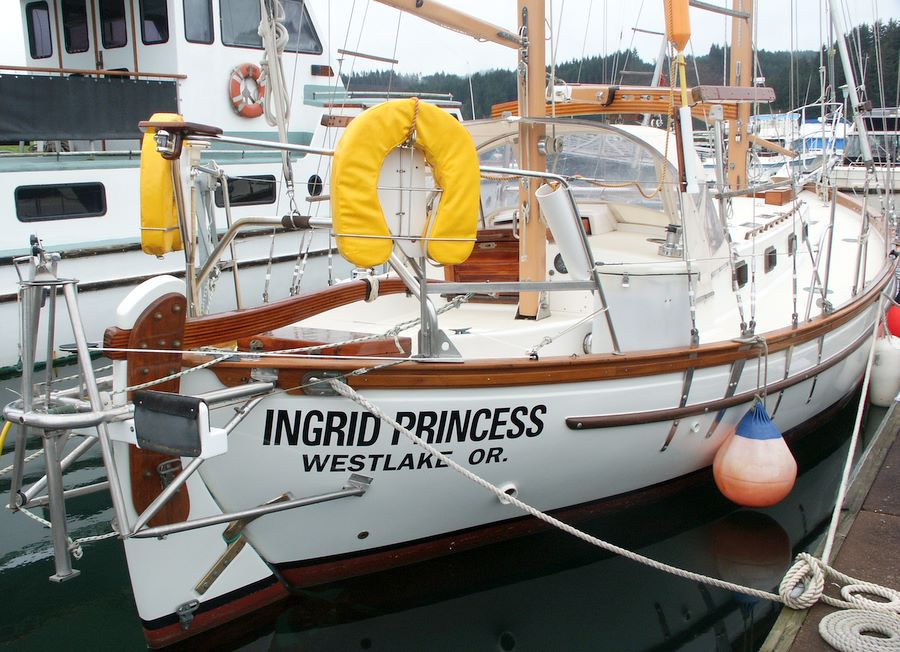 Ingrid 38 gallery image with filename: ingrid38-ingridprincess.jpg