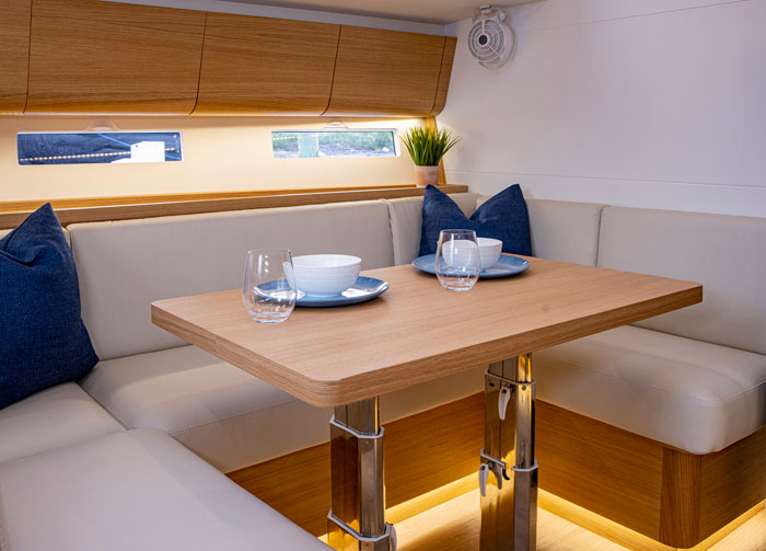 J/Boats J/45 interior