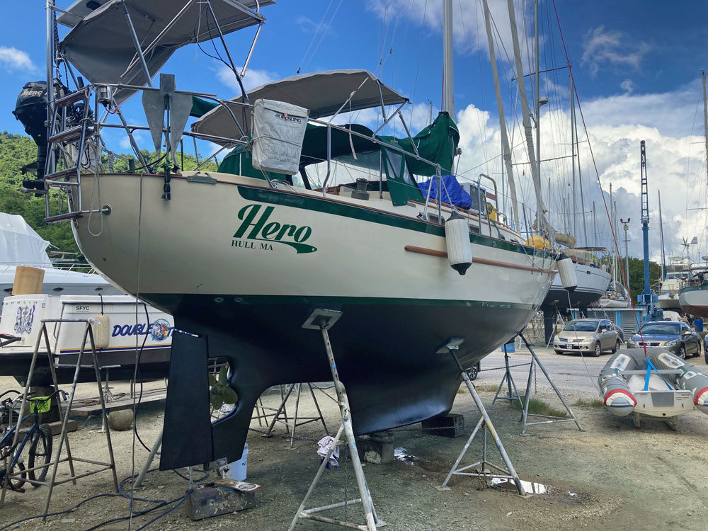Pacific Seacraft Crealock 37