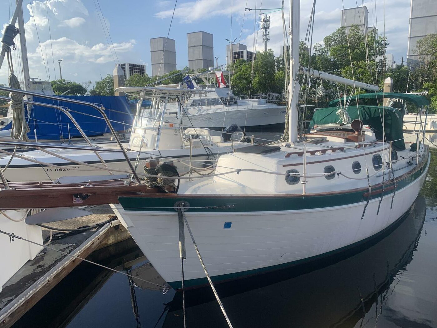 Pacific Seacraft Orion 27