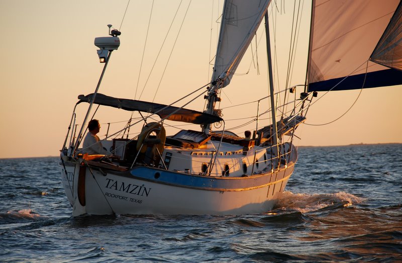 Westsail 32 gallery image with filename: westsail32-tamzin.jpg